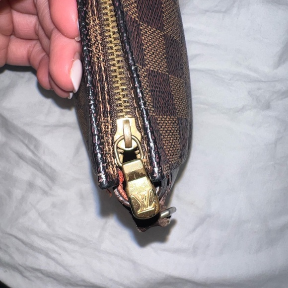 Louis Vuitton mini pochette - Picture 6 of 7